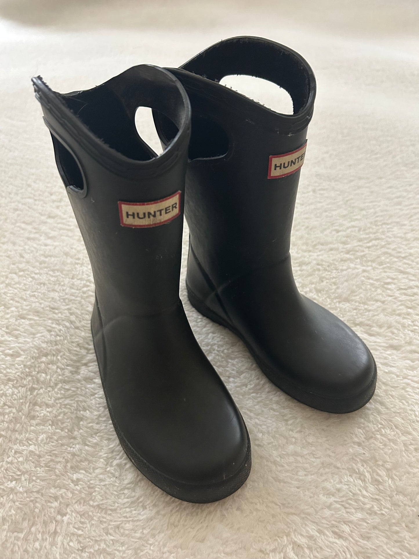 10C Black Rain Boots