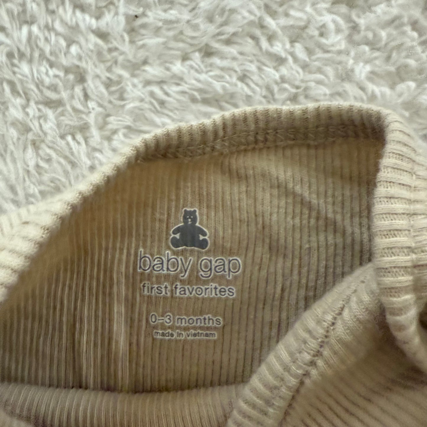 0-3m Preloved Ribbed Onesie