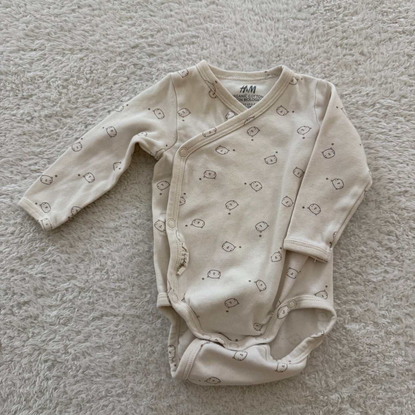3m Preloved H&M Onesie