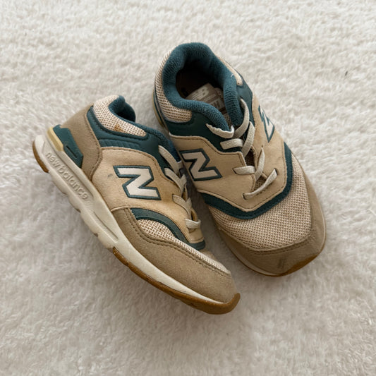 10c Preloved Sneakers AS IS