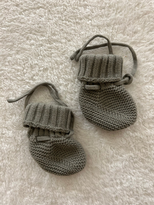 0-3M Knit Baby Shoes