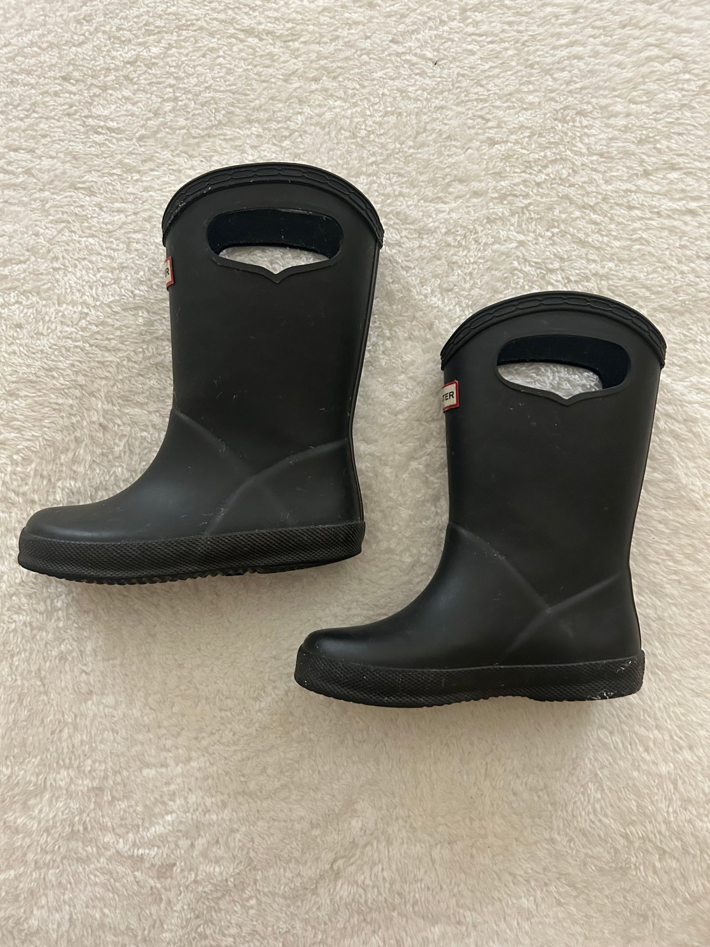 10C Black Rain Boots